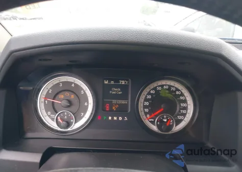 2015 Ram 1500 Big Horn z USA, uszkodzony, nr VIN 1C6RR7LT5FS758805